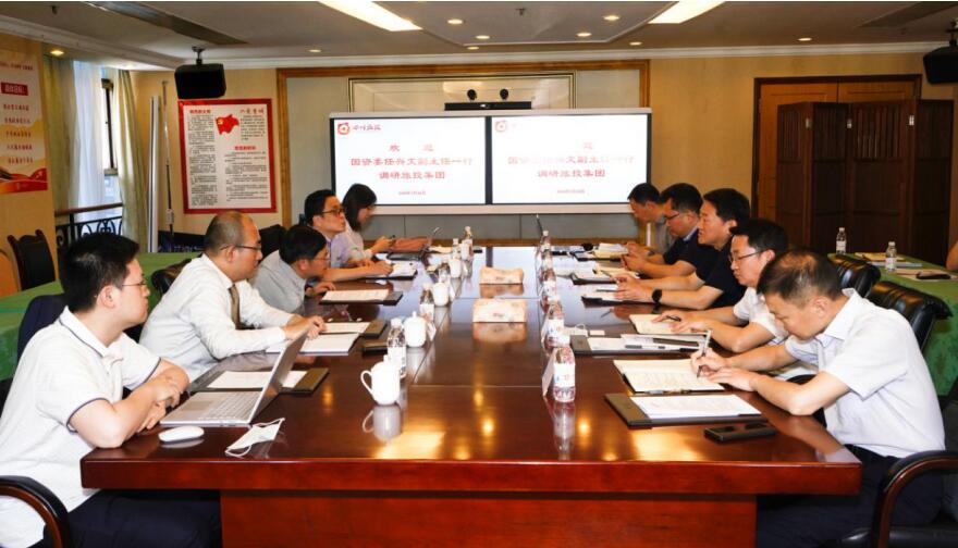 w66ί�����ĸ����ε��м���������������