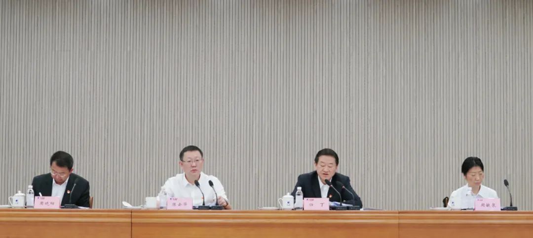 88206e40-6fcb-4430-8bcb-bedbbb10fc75